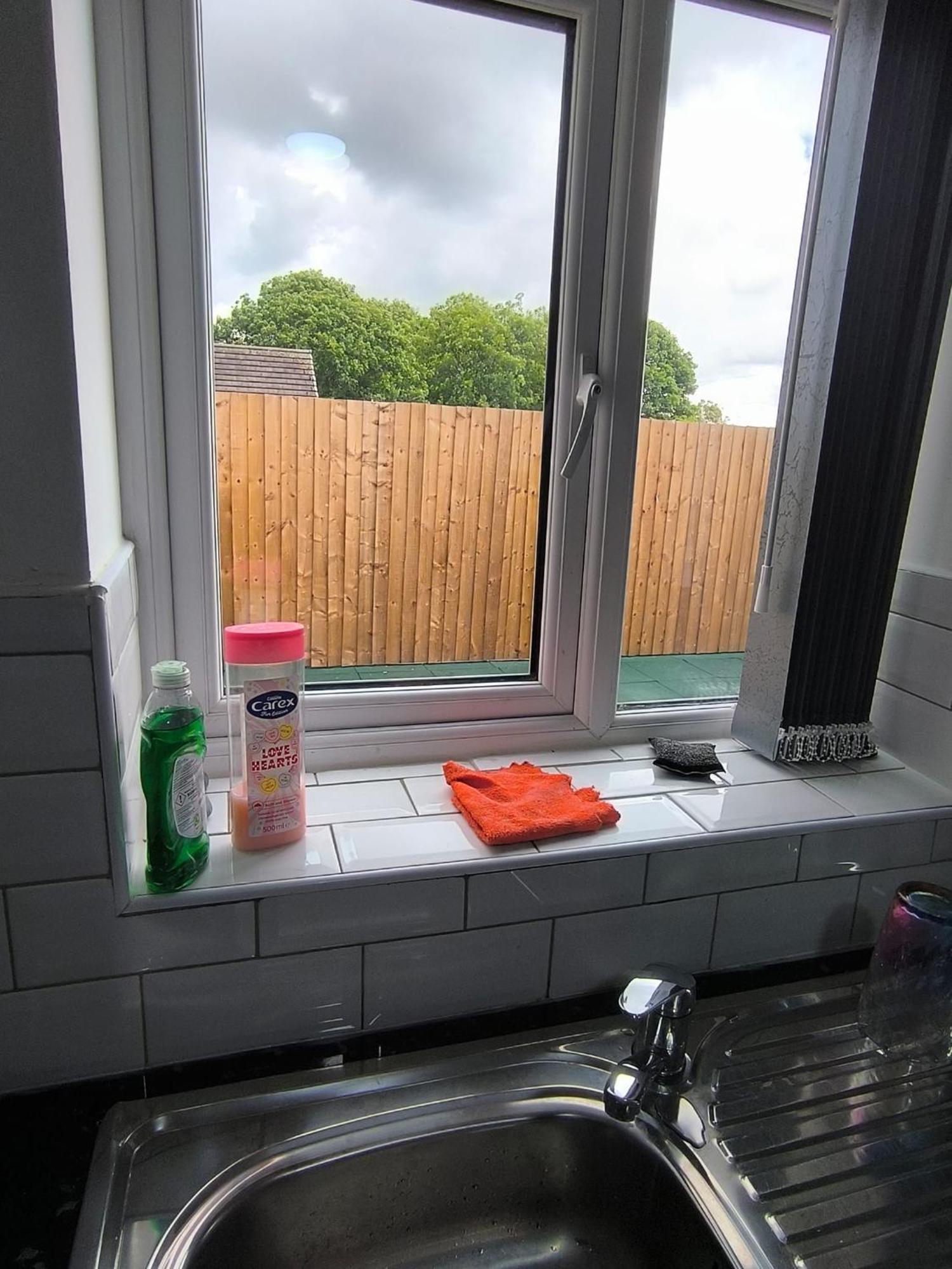 Spacious Full Home - Perfect For Families & Groups Oldbury  Zewnętrze zdjęcie
